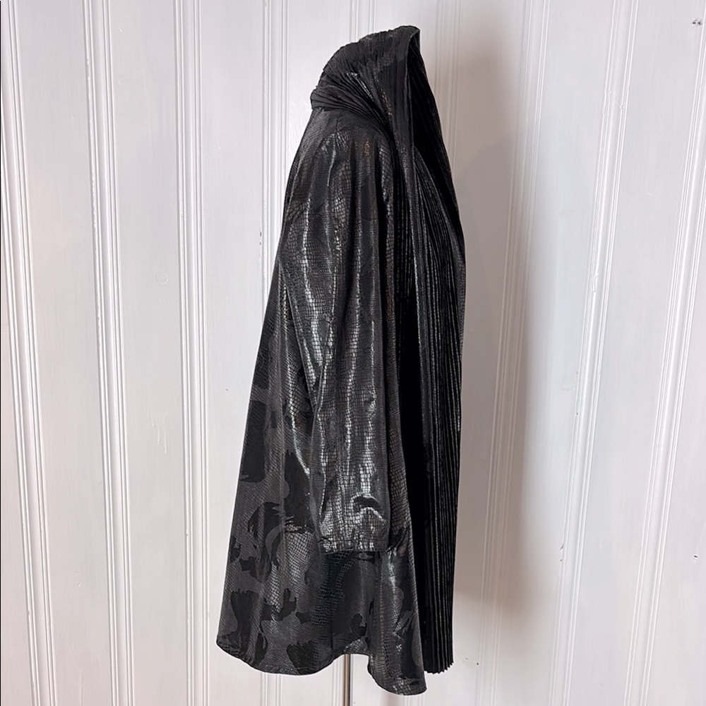 ✨ Stunning Oversized Black Evening Coat ✨ - Picture 3 of 8